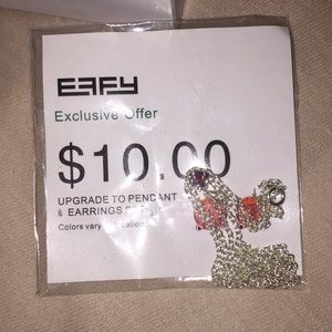 Purple pendant necklace